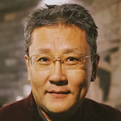 Liang Zhou
